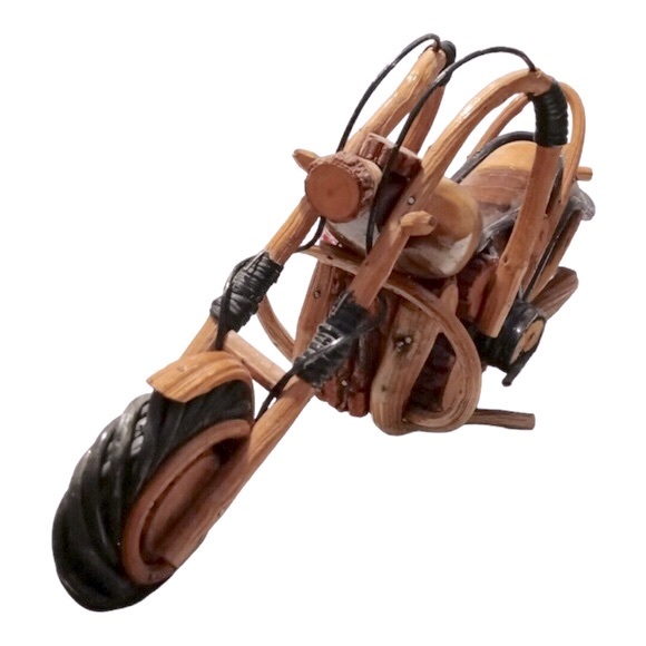 HARLEY DAVIDSON WOOD BIKE😎🏍👍🏻🇺🇸🎸 - Picture 3 of 8